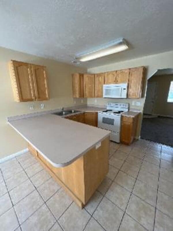 Building Photo - 545 W 350 N Unit 2