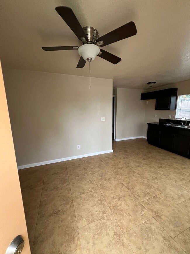 Photo - 304 N Sierra Vista Ave