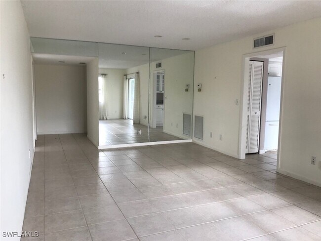 Photo - 113 Bobolink Way Unidad 113B