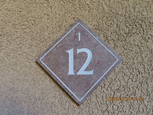 Photo - 41410 Juniper St