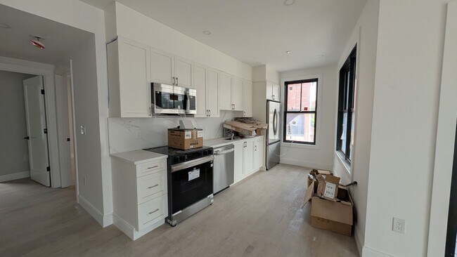 Photo - 86 Colborne Rd