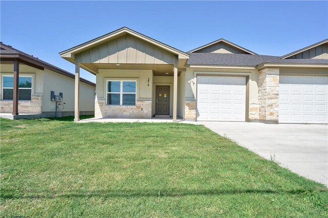 Photo - 381 County Rd 306 Townhome