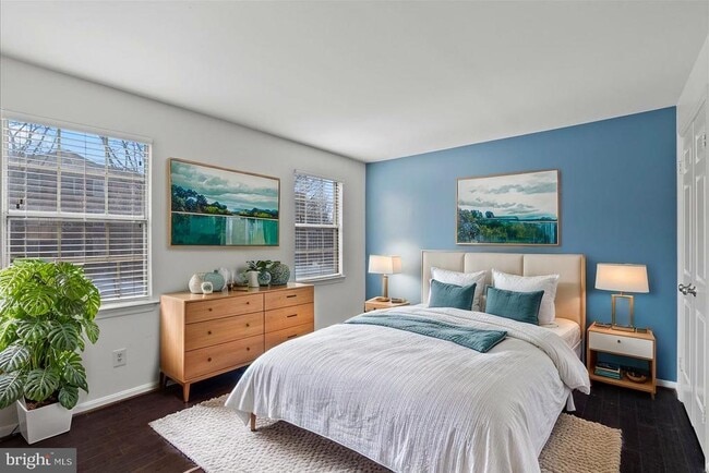 Building Photo - 601 Bashford Ln Unit 1