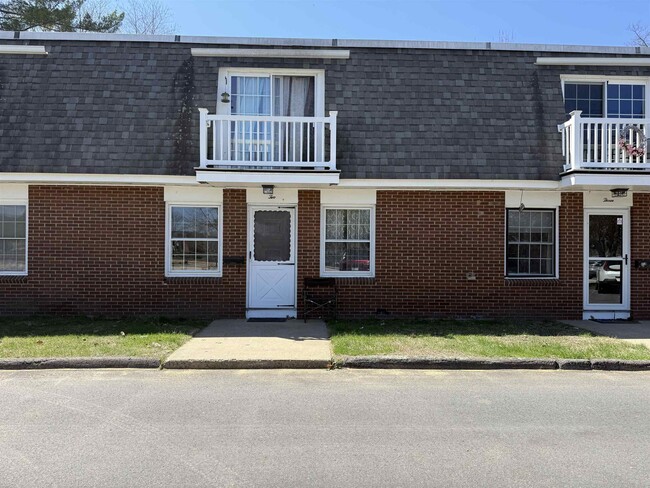 Photo - 934 N Main St Condo Unit 2