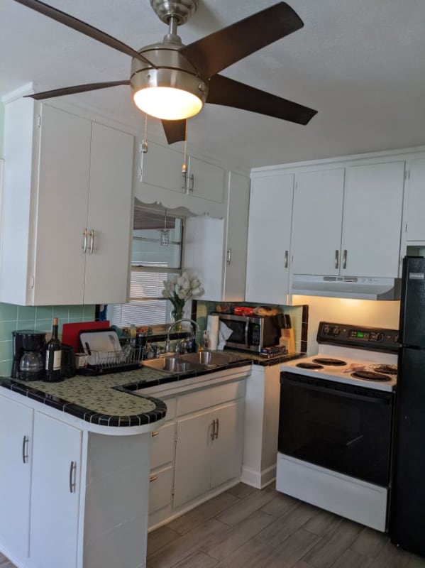 Photo - 1029 27th St N