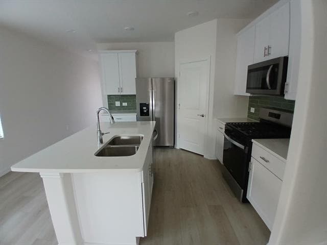 Photo - 600 Clover Crk Dr
