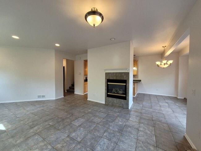 Photo - 4738 Grumman St