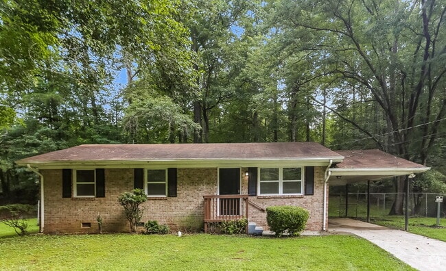 Building Photo - 599 Plainville Dr SW Rental