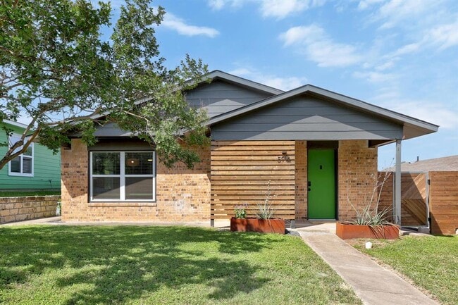 Building Photo - 5916 Signal Point Rental