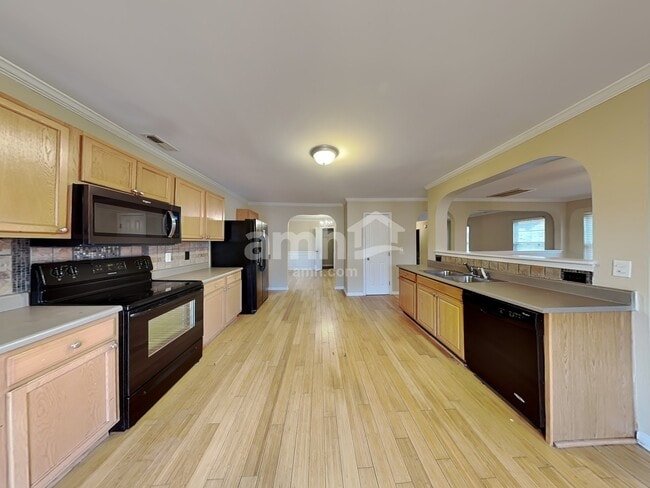 Photo - 1001 Collington Dr