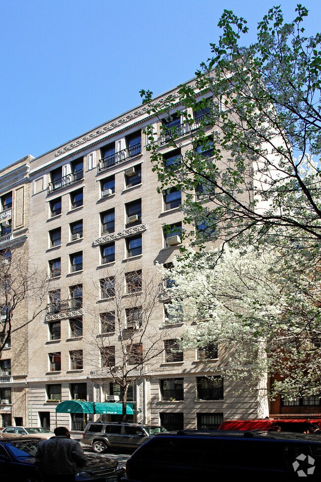 Photo - 35-39 W 82 St