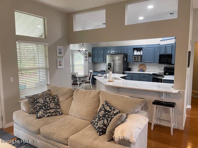 Photo - 1409 Gibralter Ln