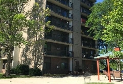 Photo - 524 W 53rd St