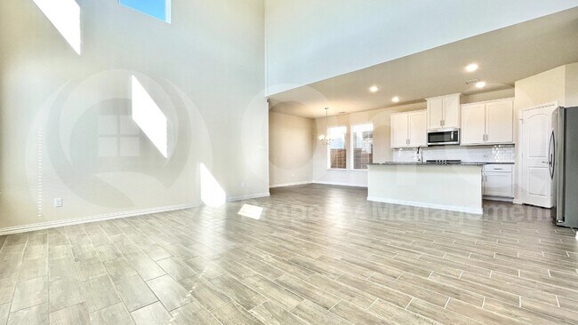 Photo - 2721 Green River Rd