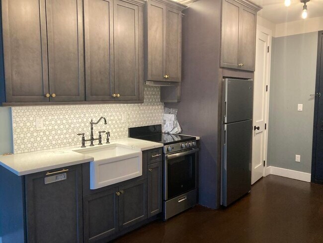 Photo - 187 Kent Ave Unidad 707