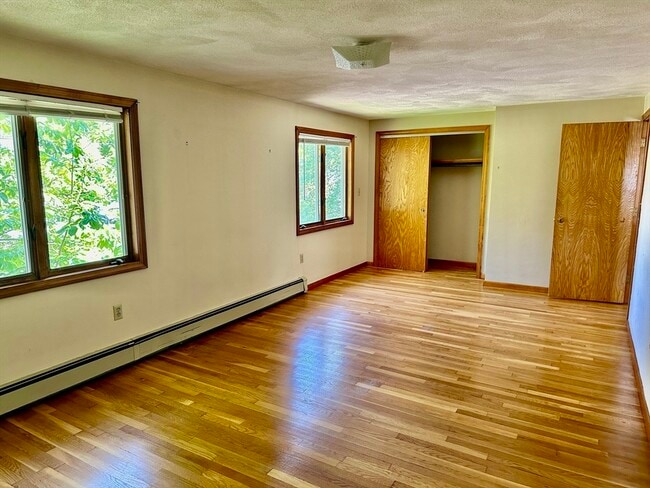 Photo - 230 Summer St
