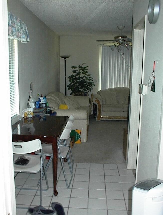 Photo - 8265 Halford St