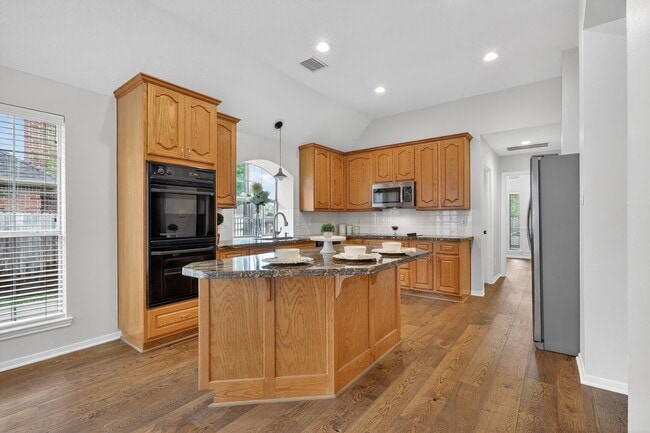 Photo - 3614 Cedar Glen Ln