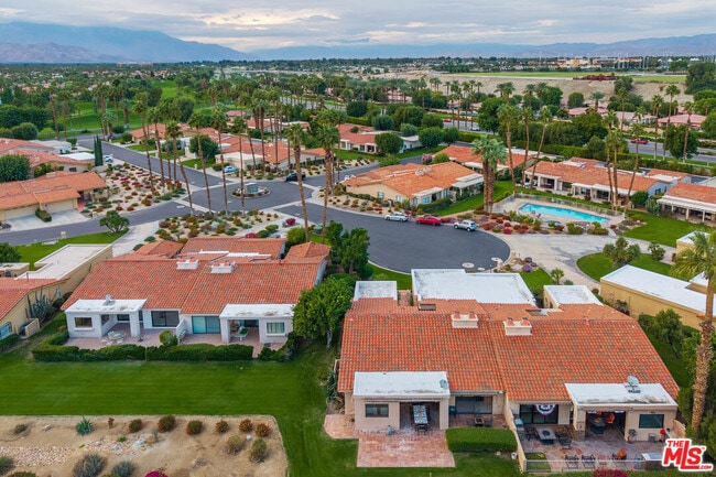 78585 Vista Del Fuente