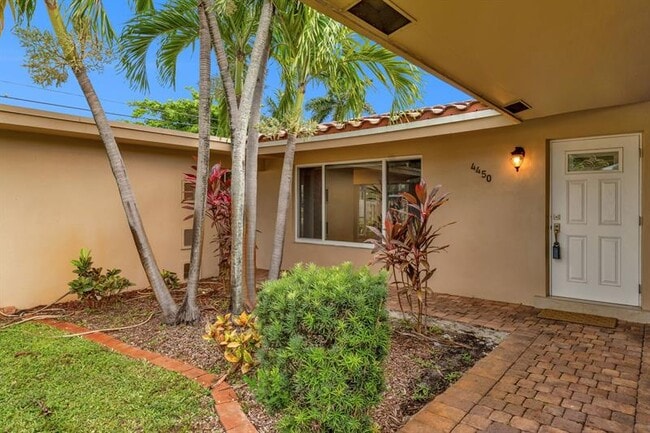 Photo - 4450 NE 18th Ave