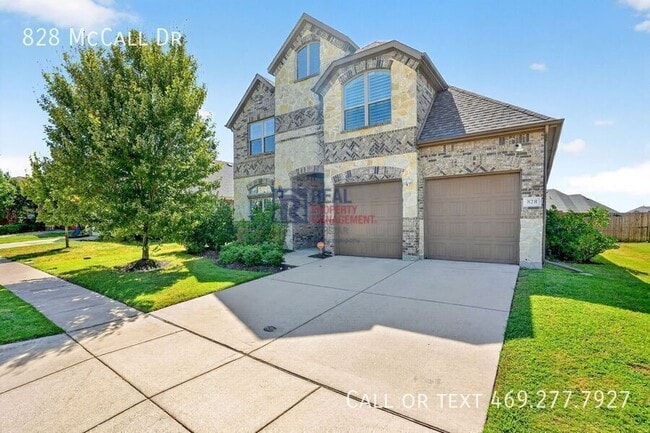 828 McCall Dr