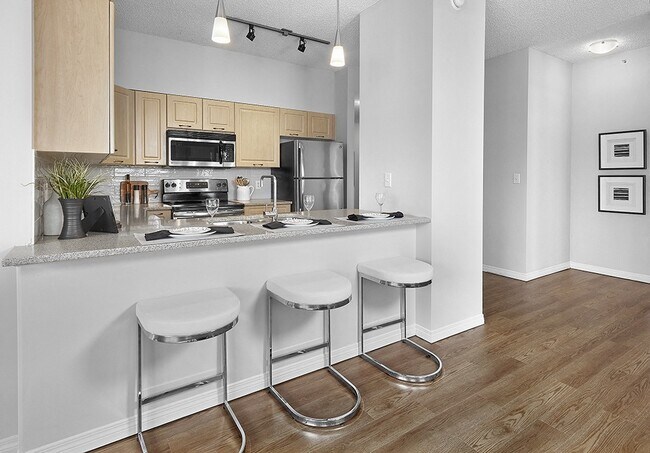 Photo - Wellington Court Apartments