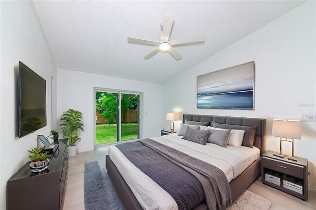 Photo - 1658 Ridgewood Ln