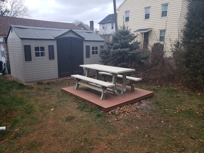 Photo - 19 Maplewood Ave Unit B