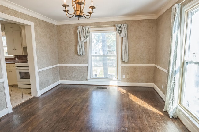 Photo - 1105 S Chilton Ave