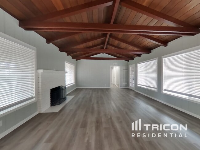 Photo - 106 Sierra Dr