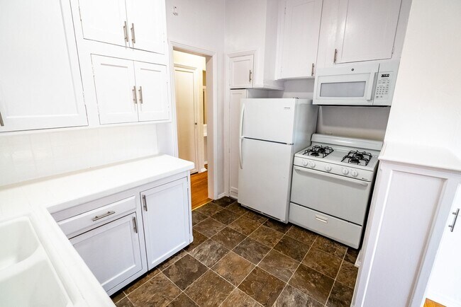 Photo - 147 North Hamilton Drive