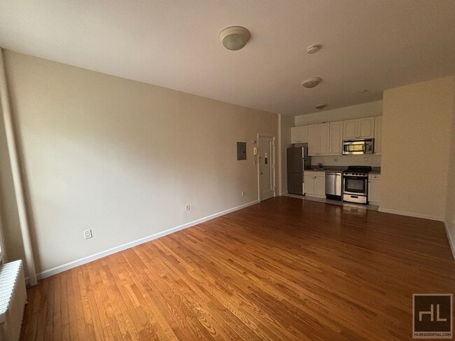 Photo - WEST 72 STREET Unit 3J