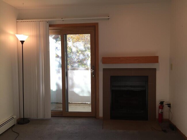 Photo - 2711 Mapleton Ave Unidad 8