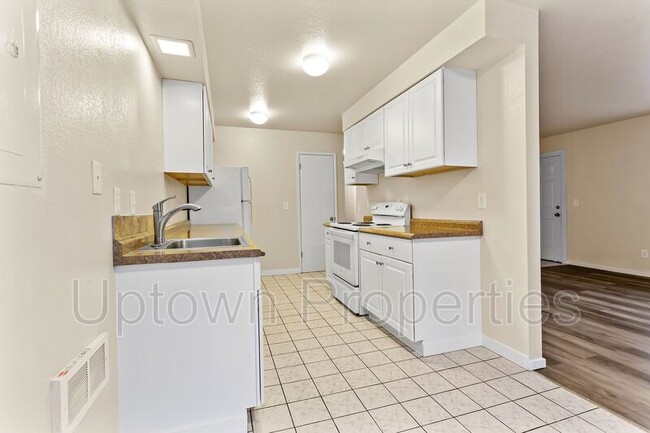 Photo - 17358 SW Merlo Rd
