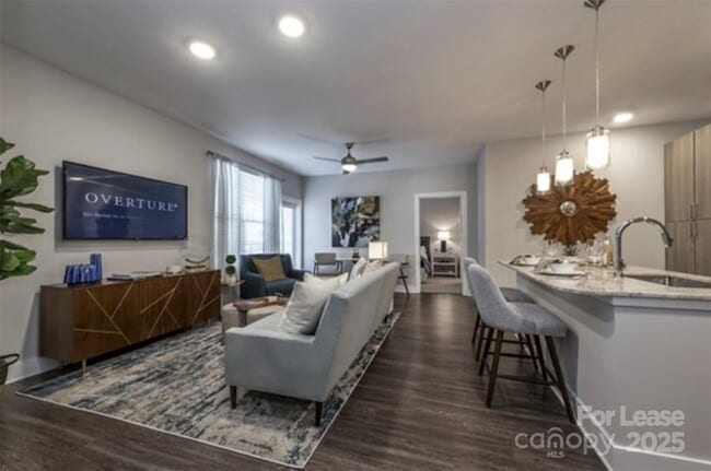 Photo - 4840 Randolph Rd Unidad 3211