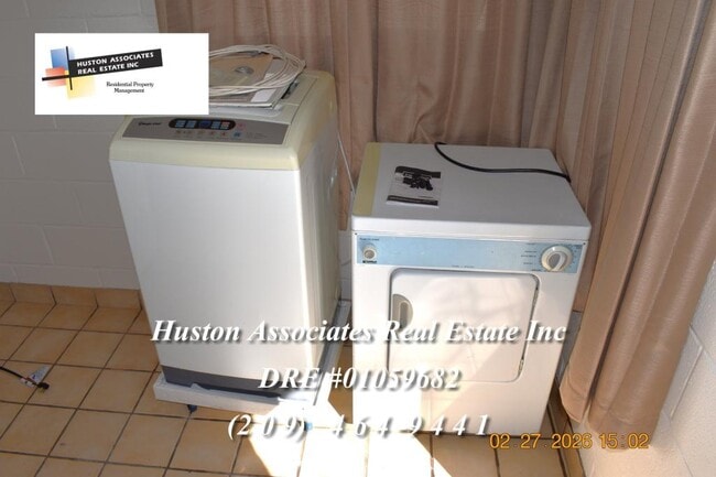 Photo - 868 W Euclid Ave