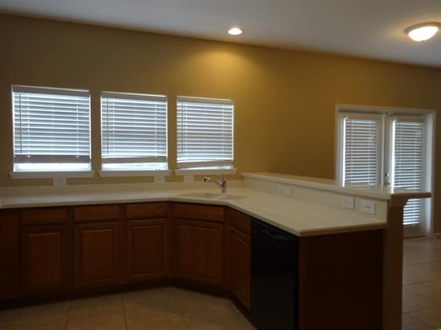 Photo - 756 Porto Cristo Ave