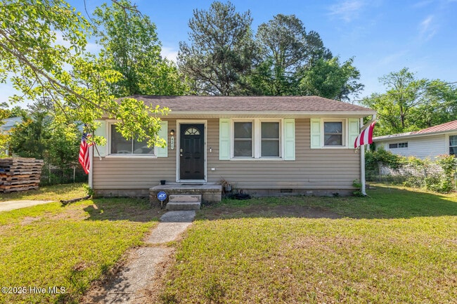 Building Photo - 426 New River Dr Rental