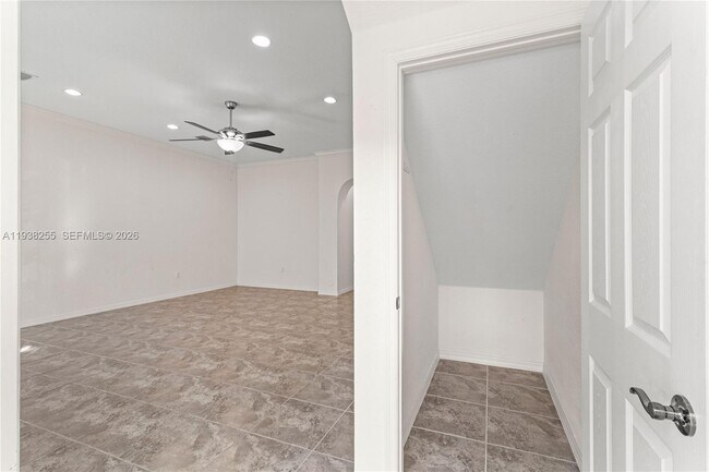 Photo - 2332 SE 16th Pl