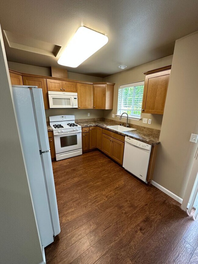 Photo - 1947 N Prairie Ln Unidad 102