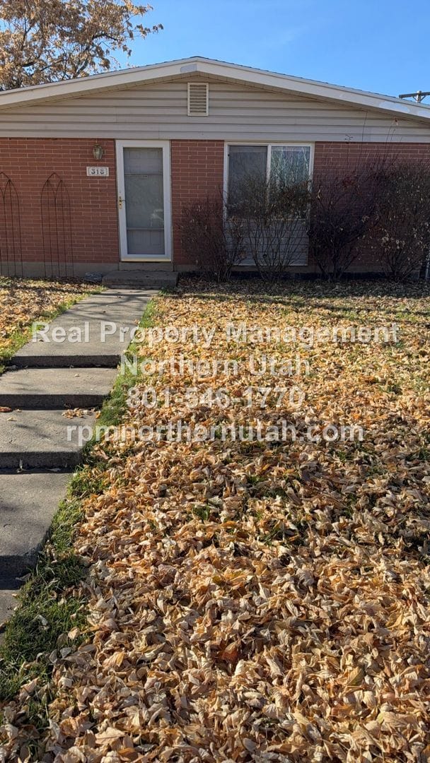 5 Bedroom 2 Bath Home In Kaysville Available! - 5 Bedroom 2 Bath Home In Kaysville Available!