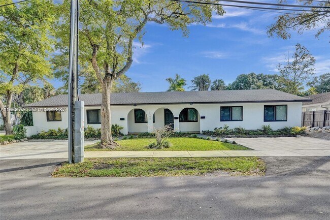 Photo - 2300 SW 18th Terrace Unidad 2