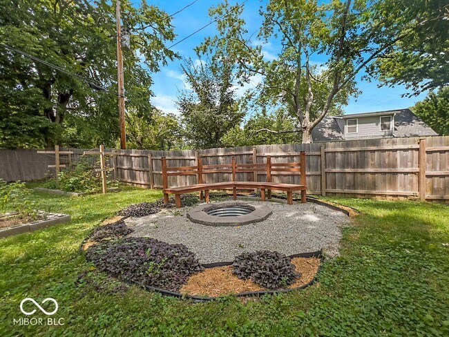 Photo - 2600 S Bryan St