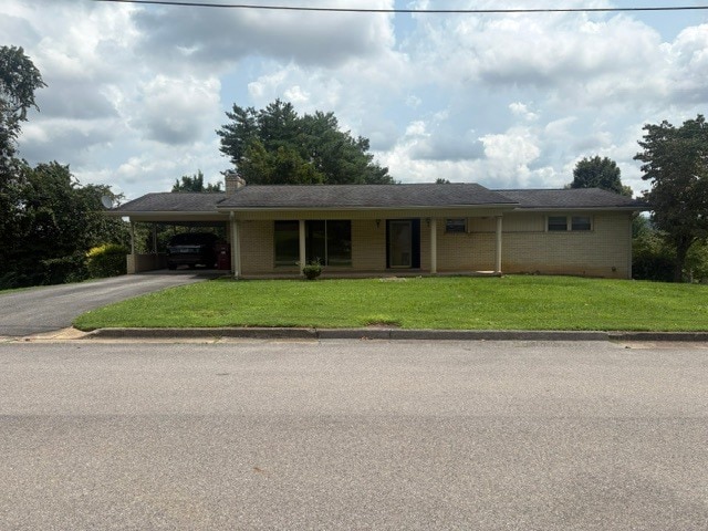 Photo - 303 Village Dr