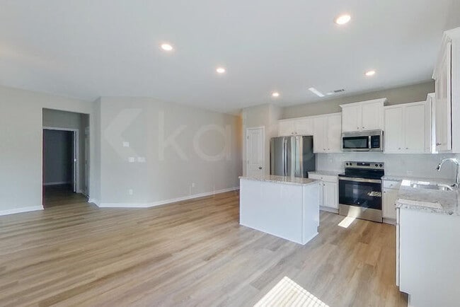 Photo - 7064 Foggy River Dr