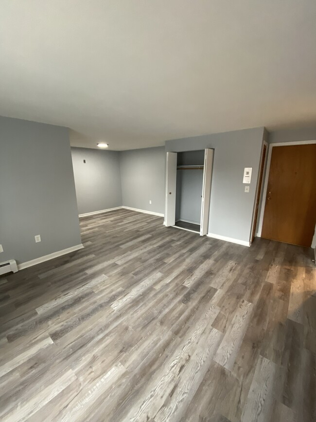 Building Photo - 109 S Main St Unit B11 Rental