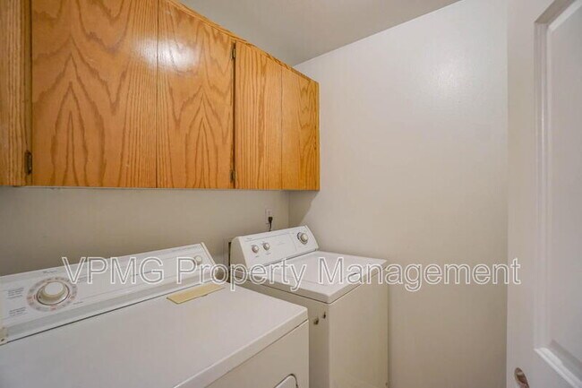 Photo - 7608 NE 52nd St