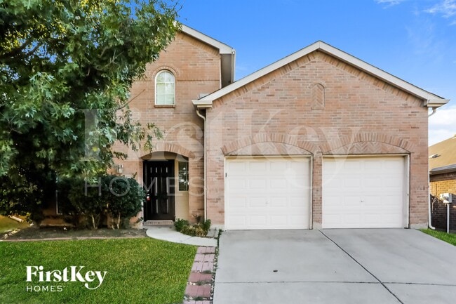 Building Photo - 13925 Walnut Canyon Ct