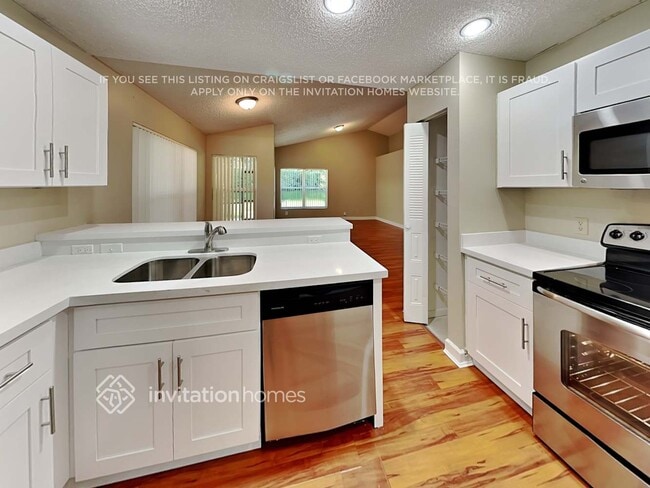 Photo - 8931 Lake Park Cir N