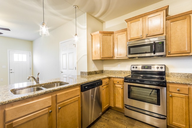 Photo - Merion Apartments